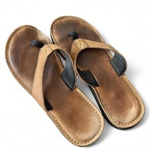 Clarks Tan and Black Leather Slippers